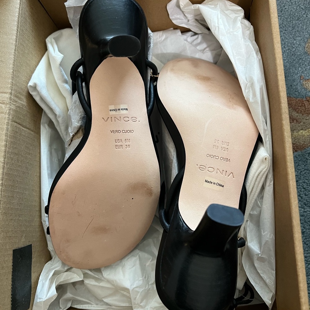 New Vince Black Leather kitten heels - Picture 6 of 7